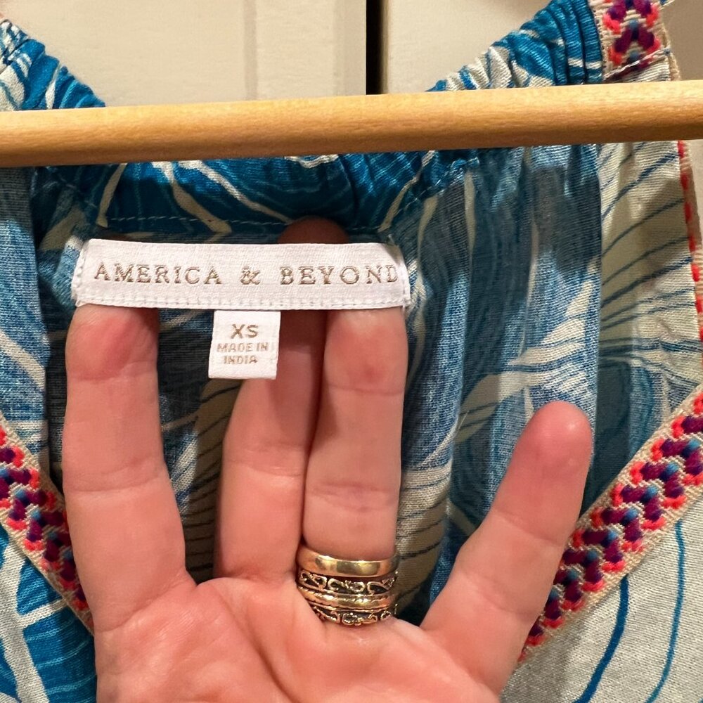 🌿 America & Beyond Boho Maxi Dress – XS - Picture 2 of 6